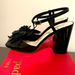 Kate Spade T-strap Shoe  sz 7